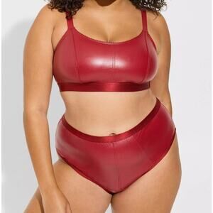 Torrid Women's Plus Size Red Pleather Bralette & Cheeky Panty Set Size 4 4X New